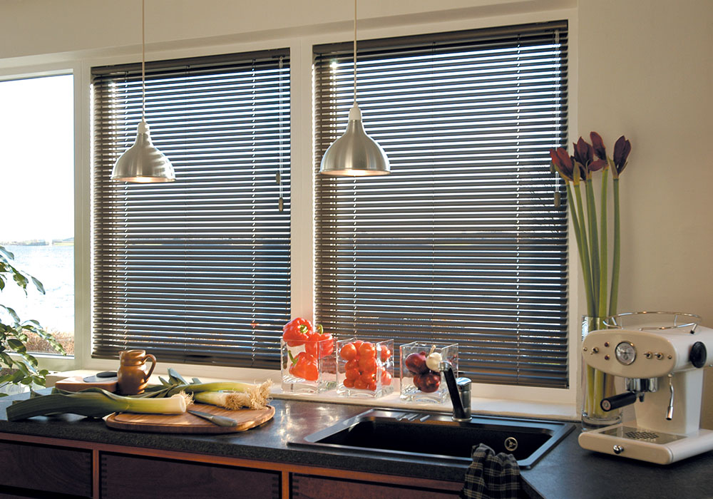 35mm ALUMINIUM VENETIAN BLINDS